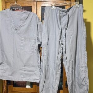 Light Gray Medical Scrub Top and Pants Set